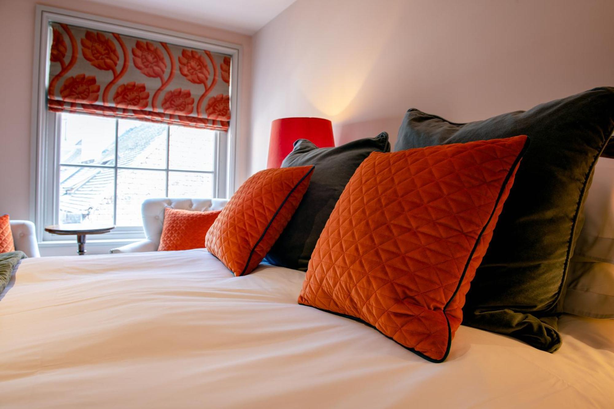 Rhubarb At Drapers Hall Shrewsbury Extérieur photo